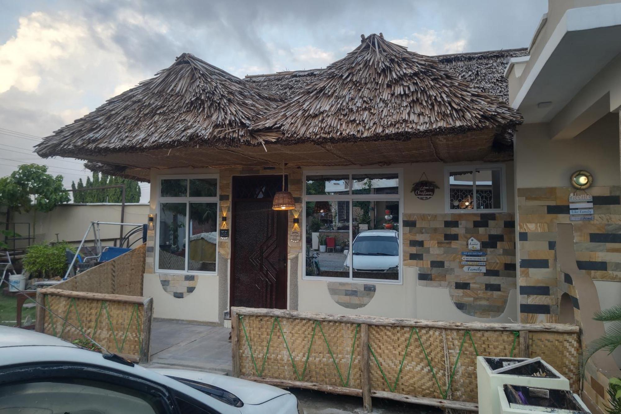 Babajay Family Home Dar es Salaam Bagian luar foto